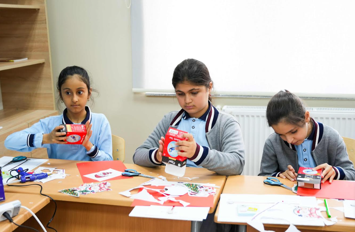 “Final” çay markasının dəsəyi ilə “Bilim hər yerdə” layihəsinə start verildi - FOTOLAR